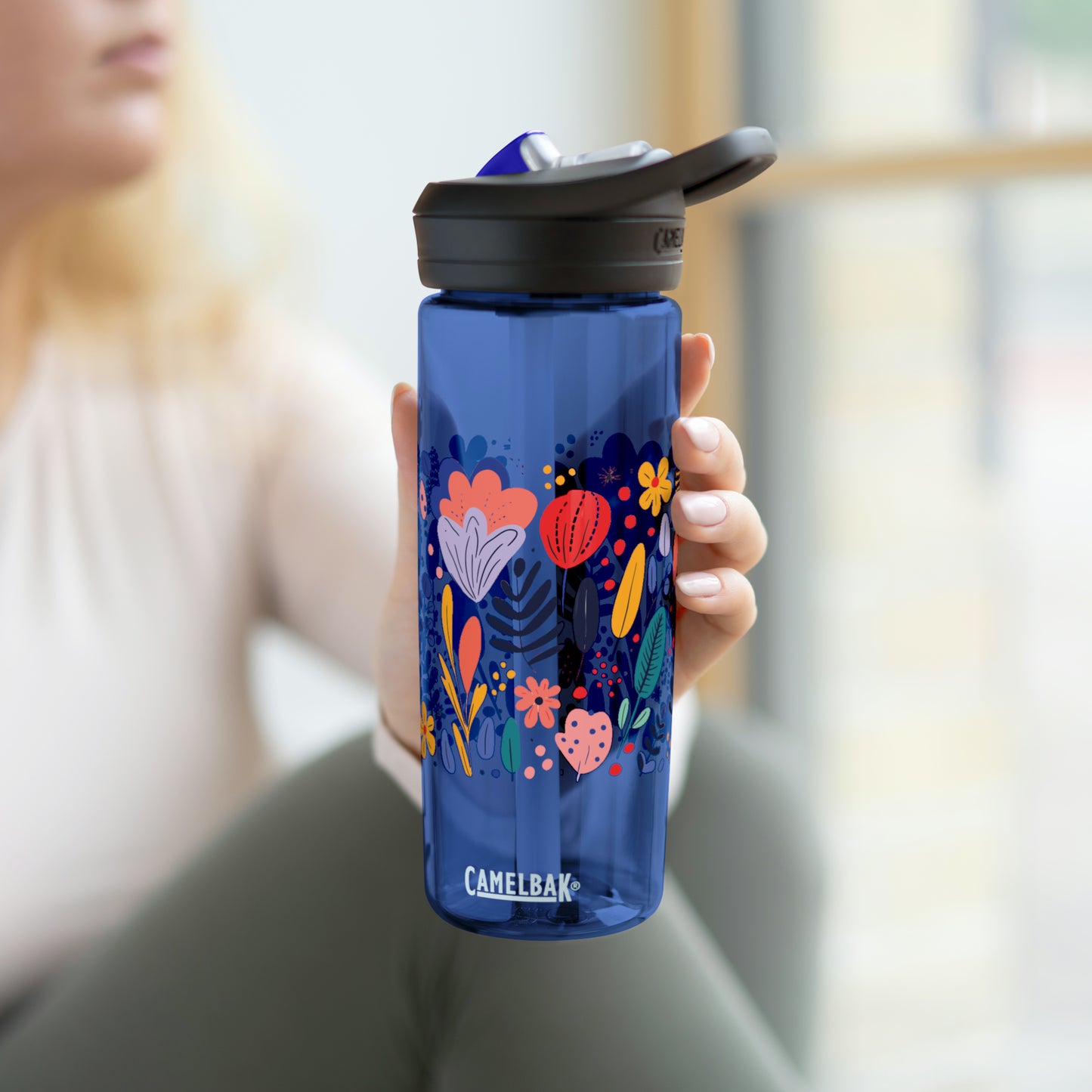 Flower Design CamelBak Eddy®  Water Bottle, 20oz\25oz